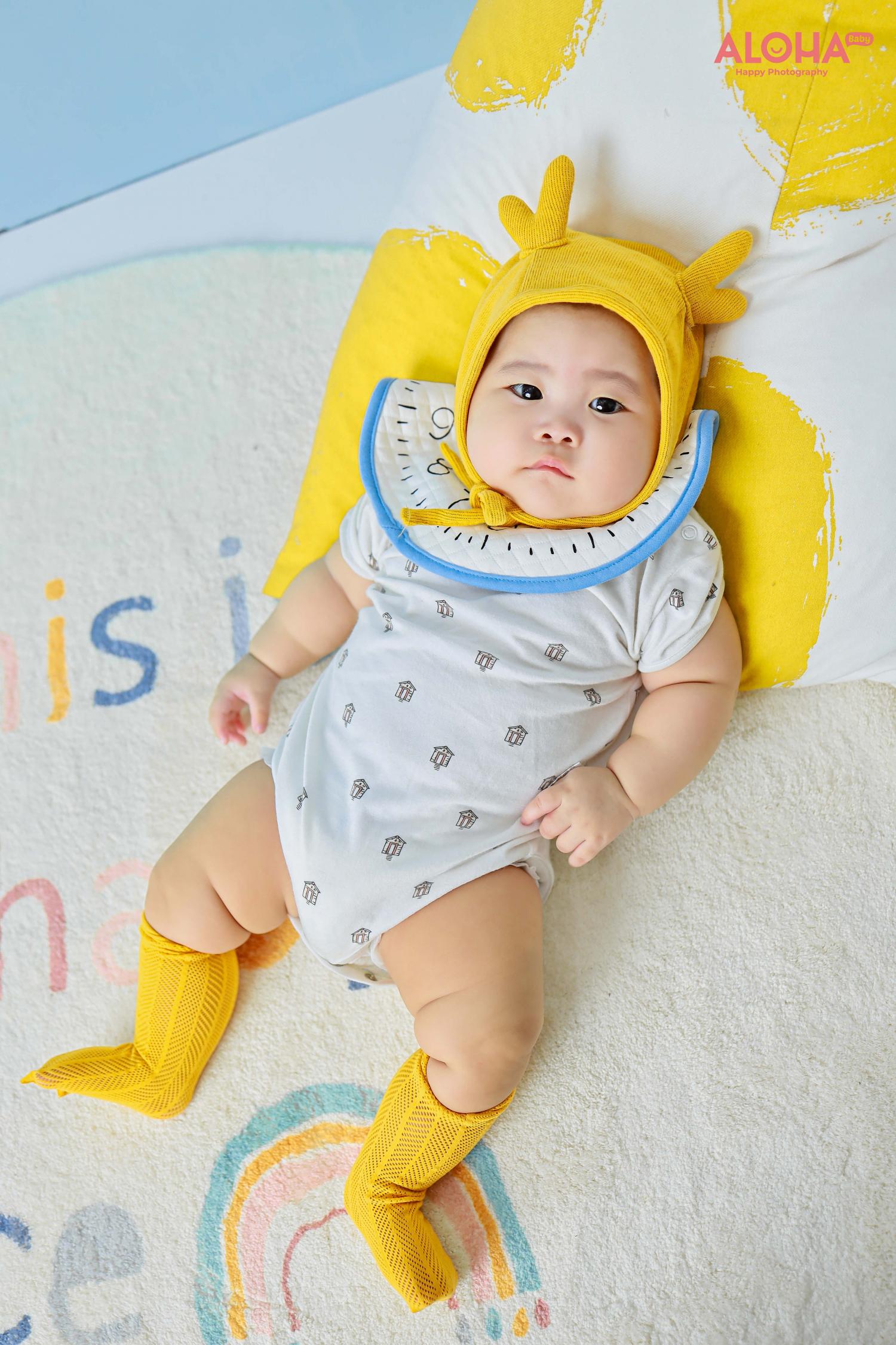 Bé Hà Huy - 6 tháng