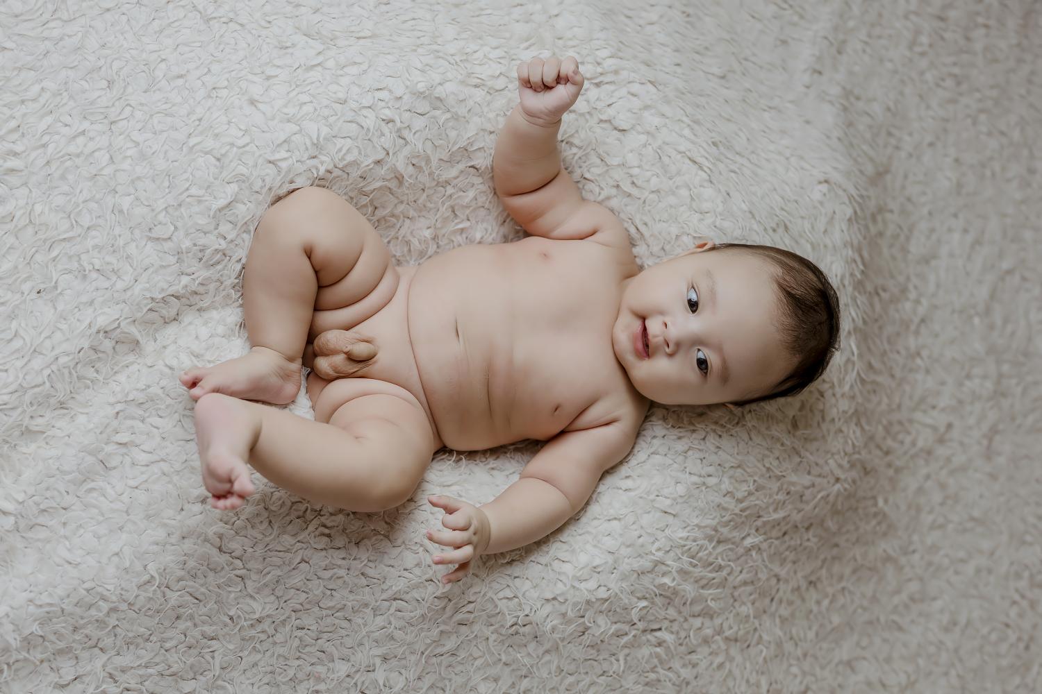 Bé Bình - 2,5 tháng