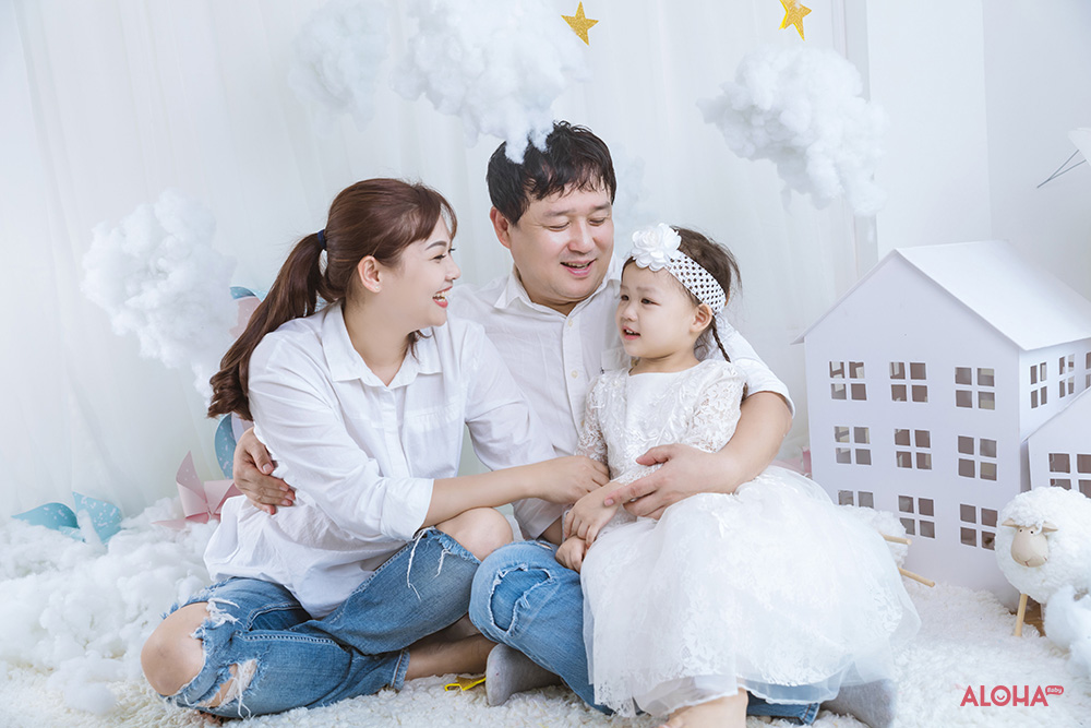 chụp ảnh gia đình theo phong cách tự nhiên