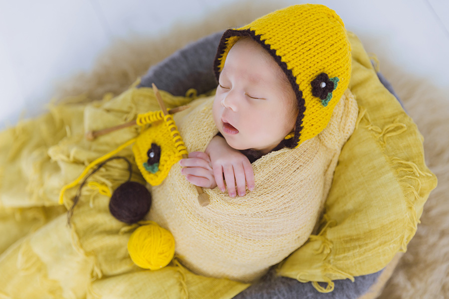 Chụp ảnh sơ sinh đừng để bé đói