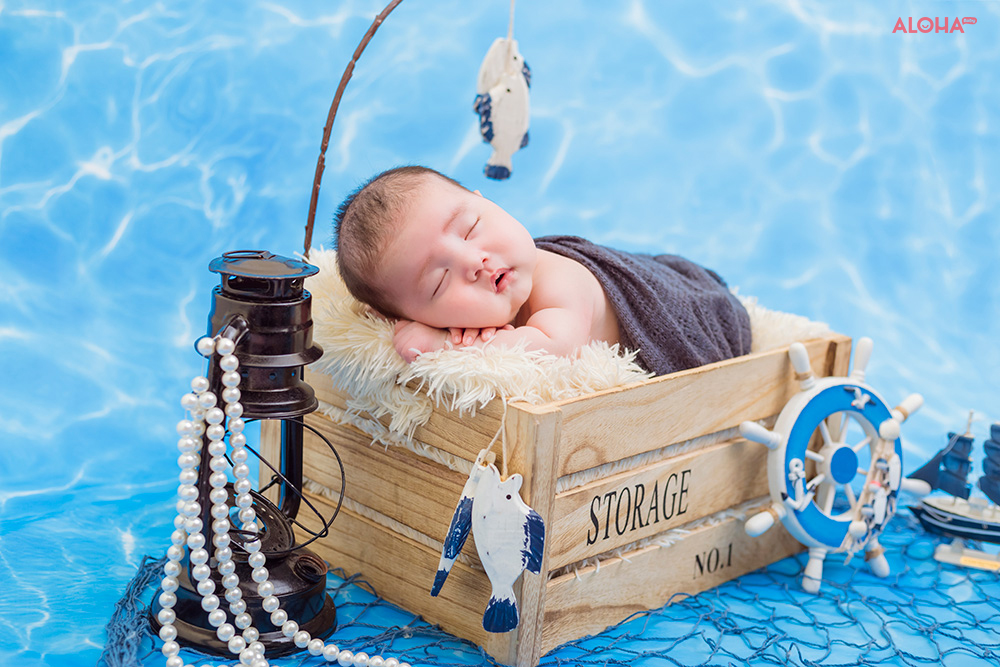 không gian chụp ảnh sơ sinh phải đủ sáng và yên tĩnh